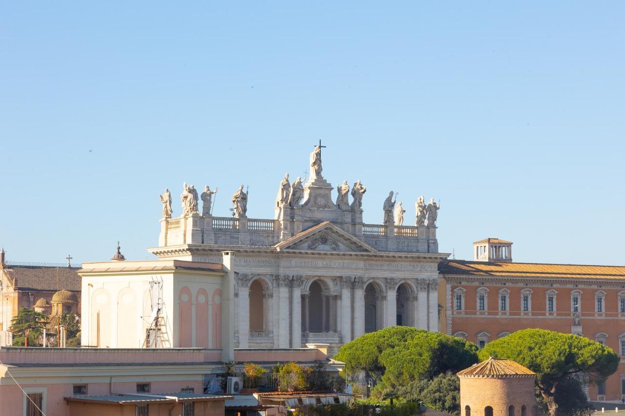 Laterano View By In Roma