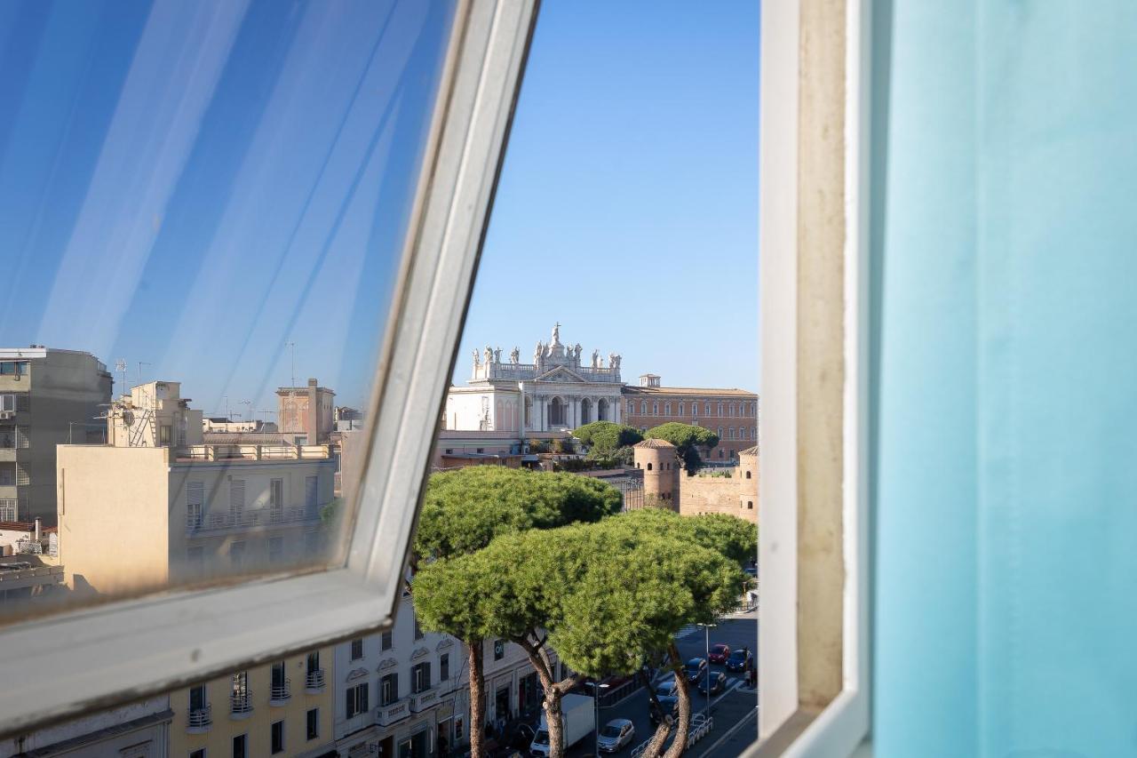 Laterano View By In Roma